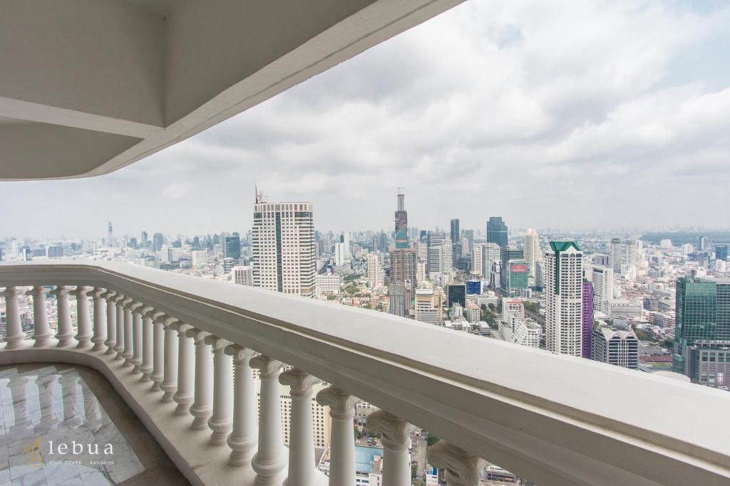 lebua at State Tower-2